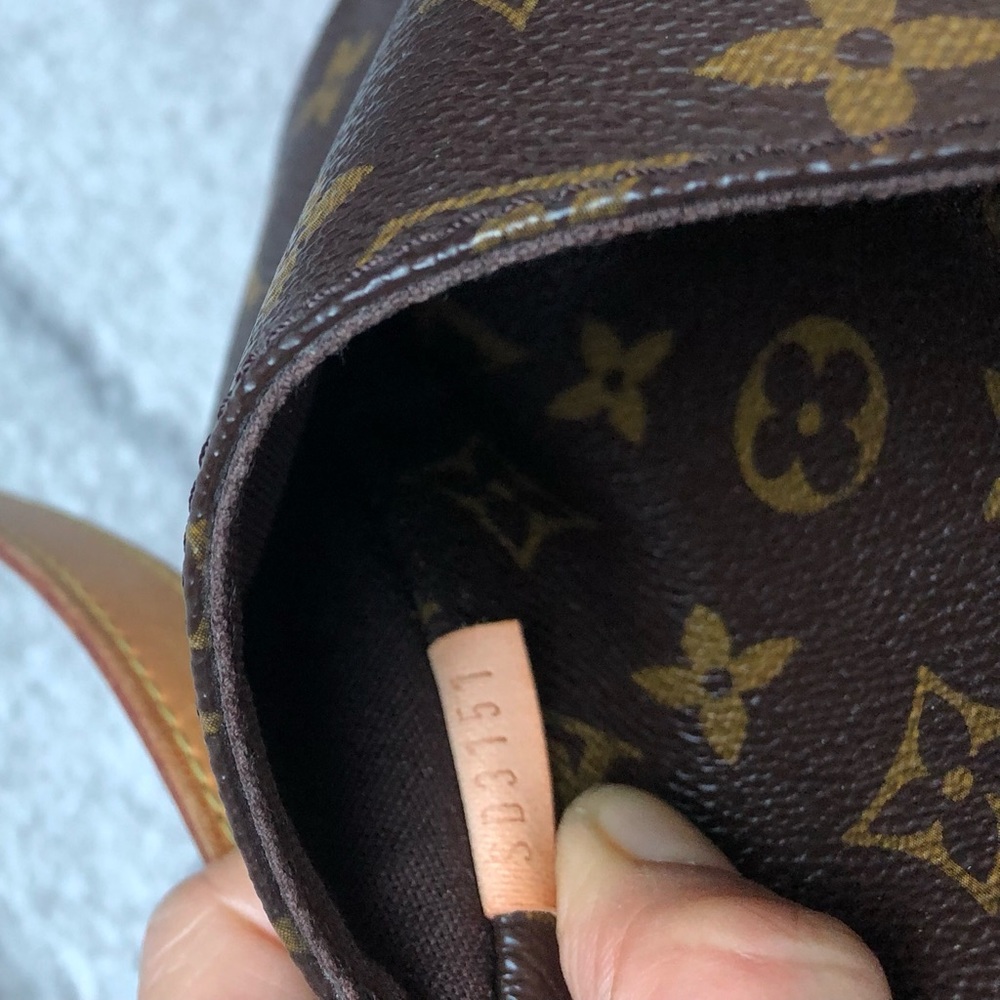 Louis Vuitton Menilmontant PM Monogram Strap Bag - Picture 14 of 16